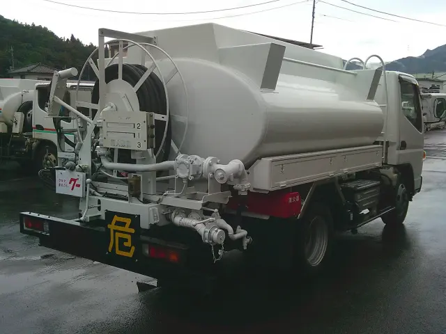 三菱 キャンター TKG-FDA50(4WD)の写真4