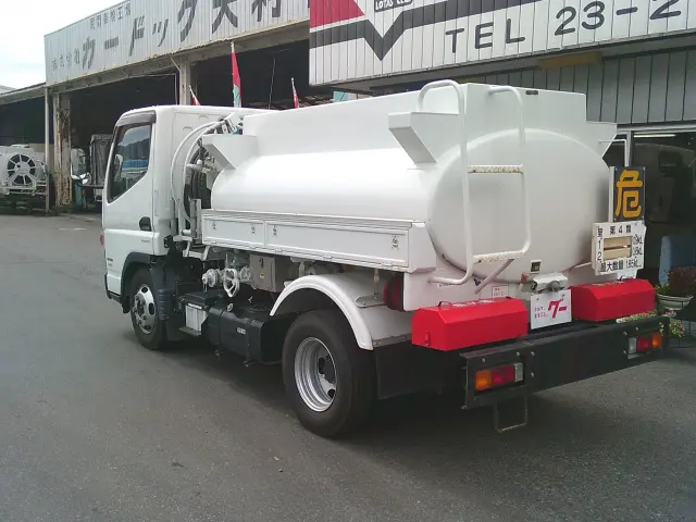 三菱 キャンター TKG-FDA20(4WD)の写真6