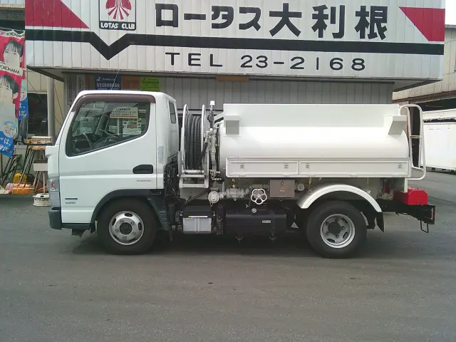 三菱 キャンター TKG-FDA20(4WD)の写真7