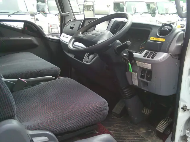 三菱 キャンター TKG-FDA20(4WD)の写真26