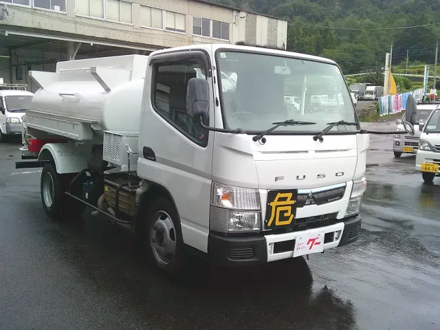 三菱 キャンター TPG-FGA50(4WD)の写真3