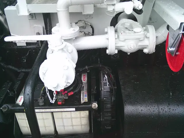 三菱 キャンター TPG-FGA50(4WD)の写真18