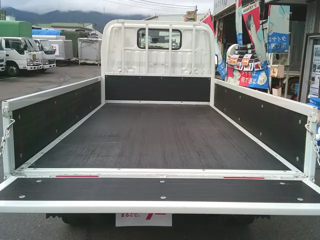 日野 デュトロ TKG-XZu675M(4WD)の写真17