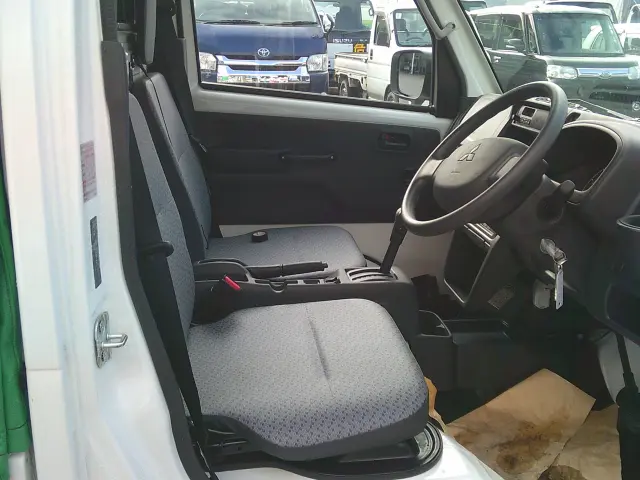 三菱 ミニキャブトラック 3BD-DS16T(4WD)の写真22