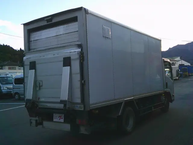 いすゞ エルフ TKG-NMS85AN(4WD)の写真5