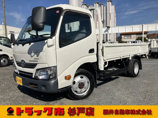 トヨタ トヨエース TKG-XZU685(4WD)の写真1