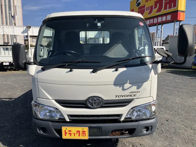 トヨタ トヨエース TKG-XZU685(4WD)の写真9