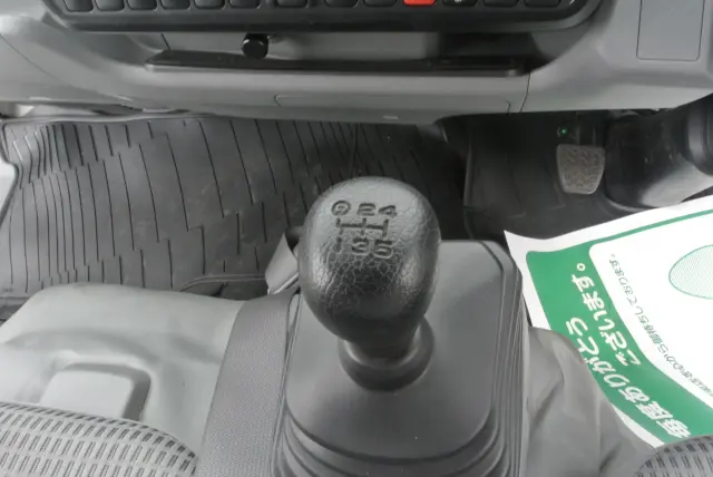 トヨタ トヨエース TKG-XZU685(4WD)の写真32