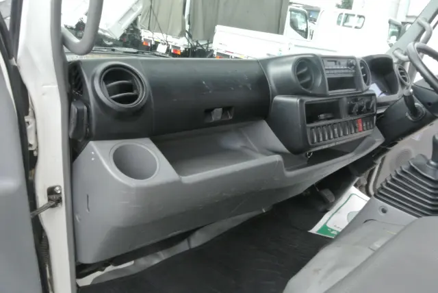 トヨタ ダイナ TKG-XZU655(2WD)の写真26