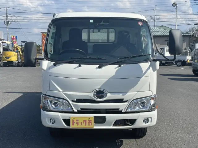 日野 デュトロ 2RG-XZU645M(2WD)の写真2
