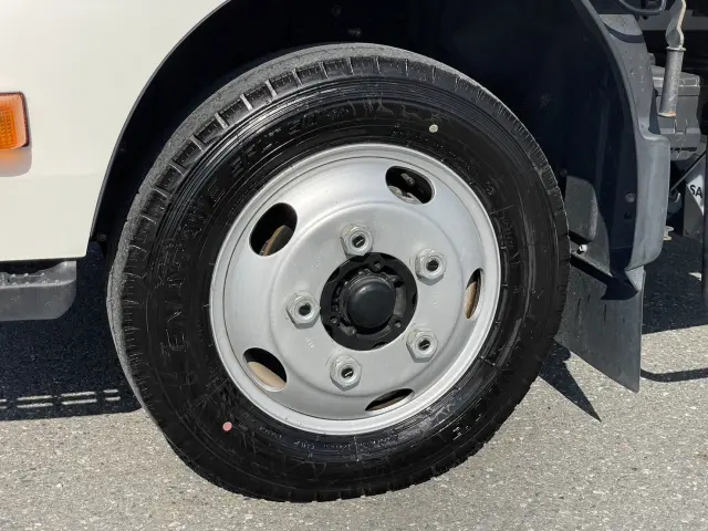 日野 デュトロ 2RG-XZU645M(2WD)の写真9