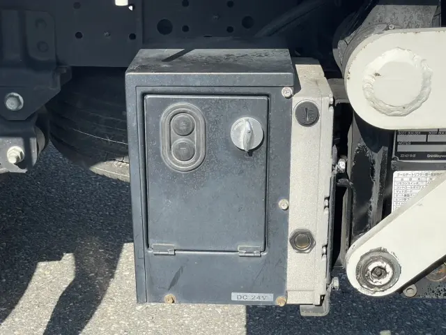 日野 デュトロ 2RG-XZU645M(2WD)の写真25