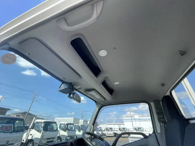 日野 デュトロ 2RG-XZU645M(2WD)の写真29