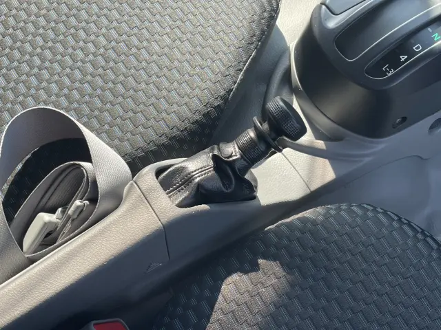 日野 デュトロ 2RG-XZU645M(2WD)の写真36