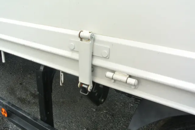 日野 デュトロ 2RG-XZU710M(2WD)の写真17