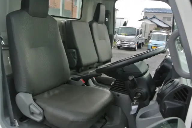 日野 デュトロ 2RG-XZU710M(2WD)の写真22