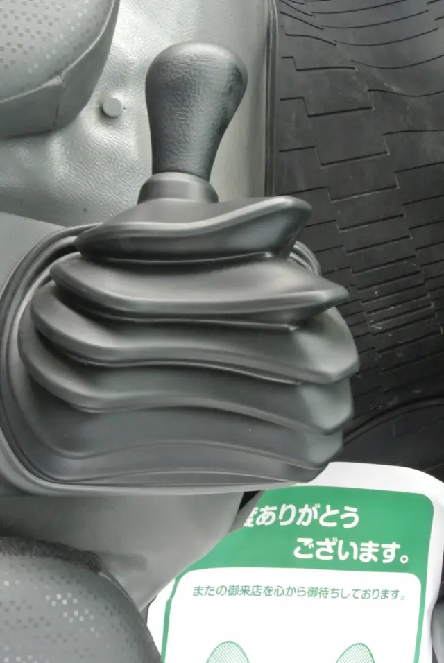 日野 デュトロ 2RG-XZU710M(2WD)の写真34