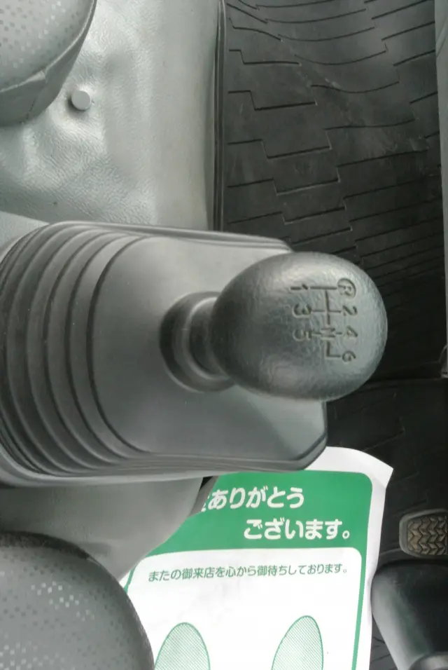 日野 デュトロ 2RG-XZU710M(2WD)の写真35