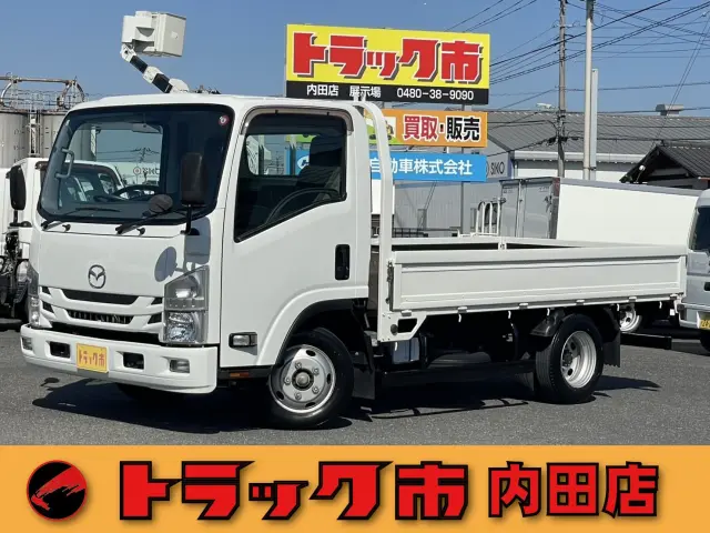 マツダ タイタン TRG-LNR85AR(2WD)の写真1