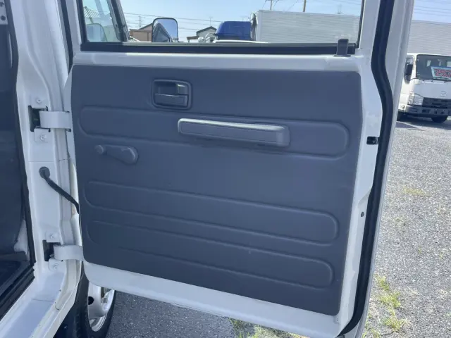 マツダ タイタン TRG-LHR85A(2WD)の写真16