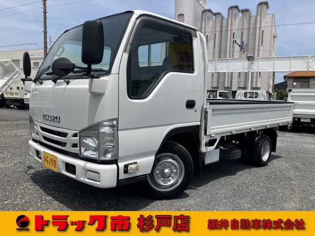いすゞ エルフ TRG-NHR85A(2WD)の写真1
