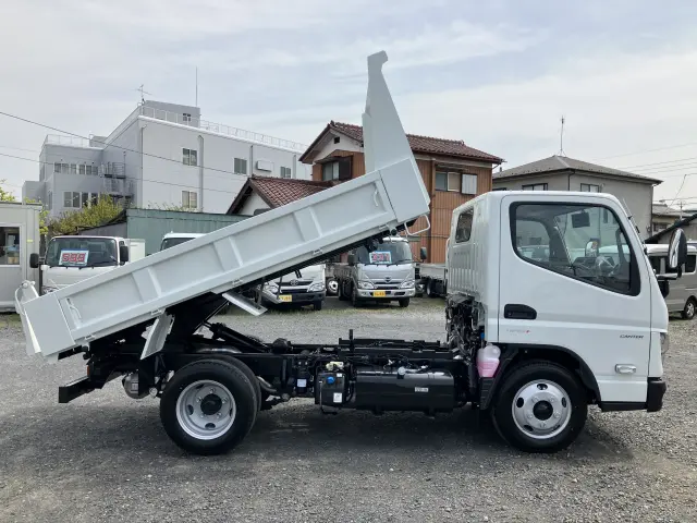 三菱 キャンター 2RG-FBA60(2WD)の写真8