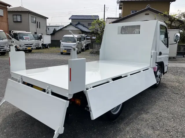 三菱 キャンター 2RG-FBA60(2WD)の写真13