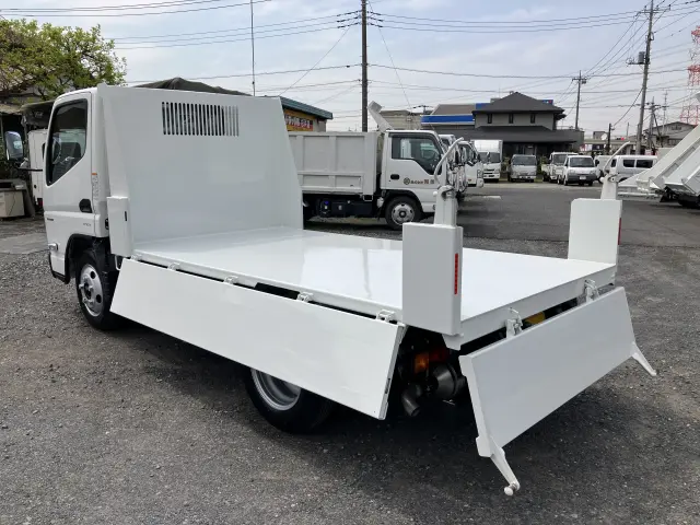 三菱 キャンター 2RG-FBA60(2WD)の写真14