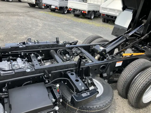 三菱 キャンター 2RG-FBA60(2WD)の写真19