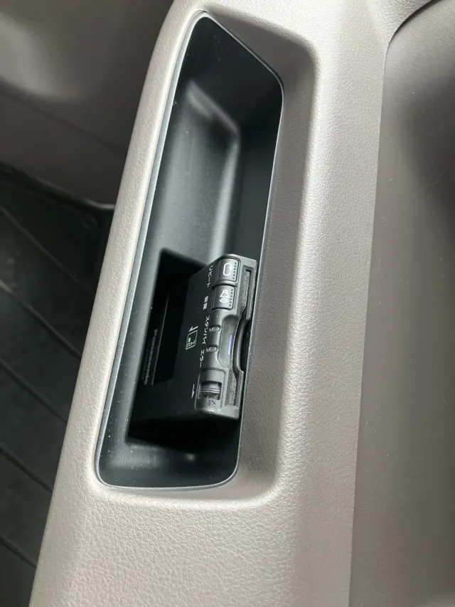 三菱 キャンター 2RG-FBA60(2WD)の写真33