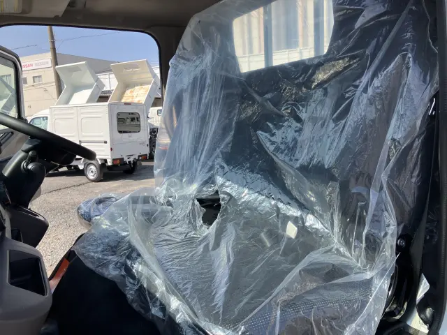 三菱 キャンター 2RG-FBAV0(2WD)の写真25