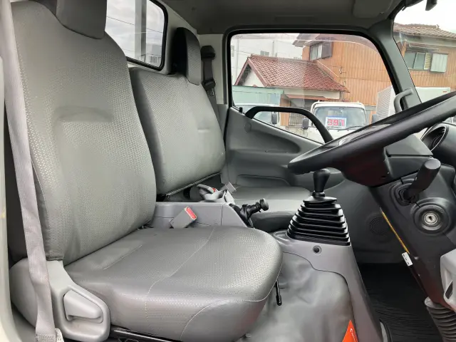 トヨタ ダイナ 2PG-XZC605(2WD)の写真6