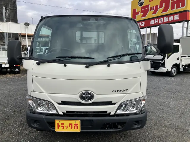 トヨタ ダイナ 2PG-XZC605(2WD)の写真9