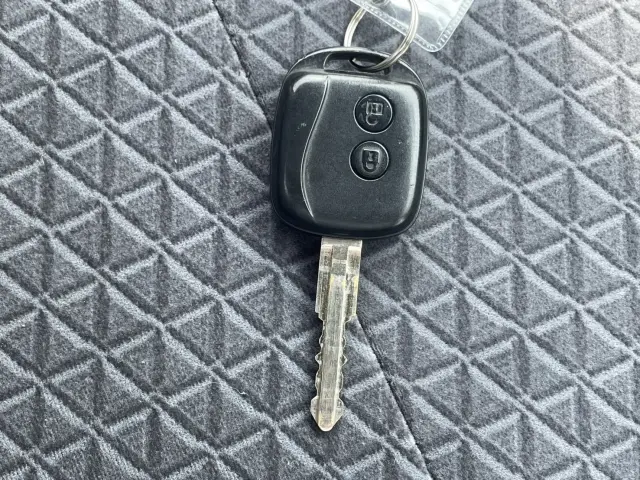 日産 アトラス AHR88A(2WD)の写真27