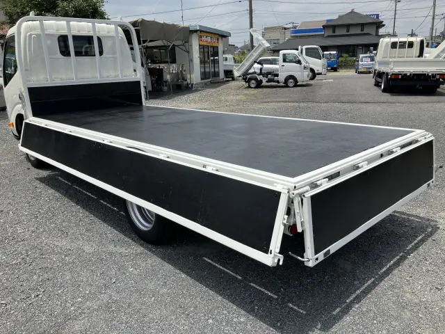 日野 デュトロ 2RG-XZU655M(2WD)の写真4