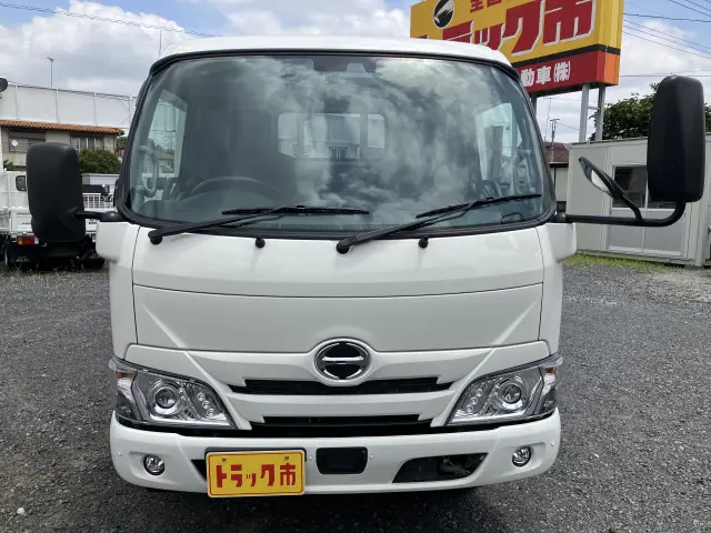 日野 デュトロ 2RG-XZU655M(2WD)の写真9