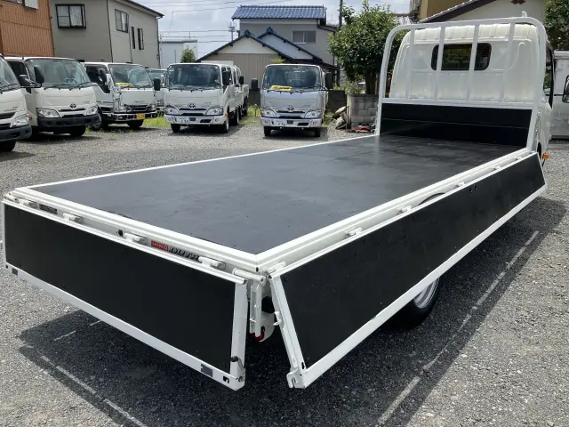 日野 デュトロ 2RG-XZU655M(2WD)の写真19