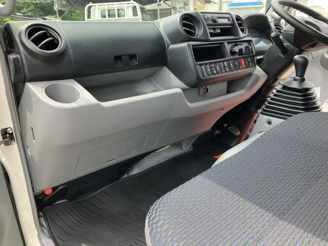 日野 デュトロ 2RG-XZU655M(2WD)の写真25