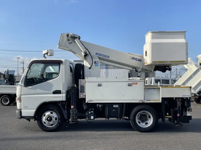 三菱 キャンター TPG-FEA50(2WD)の写真8