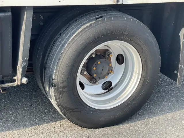 三菱 キャンター TPG-FEA50(2WD)の写真10