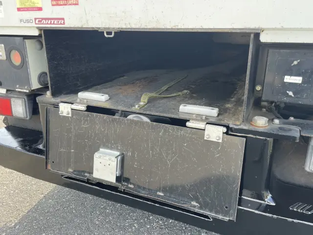 三菱 キャンター TPG-FEA50(2WD)の写真14