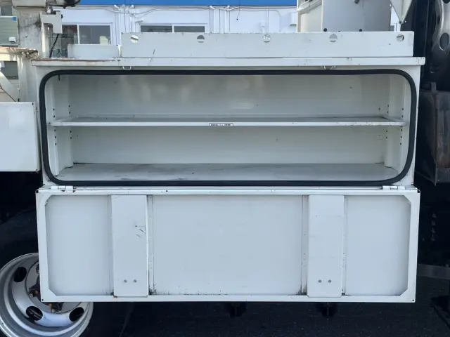 三菱 キャンター TPG-FEA50(2WD)の写真17