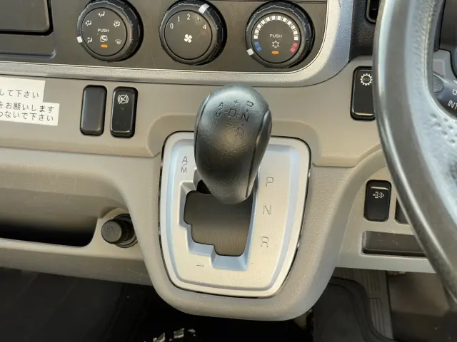 三菱 キャンター TPG-FEA50(2WD)の写真28