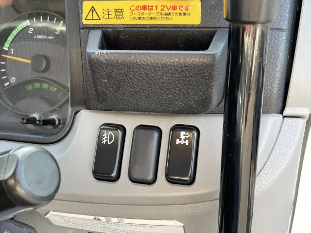 三菱 キャンター TPG-FEA50(2WD)の写真31