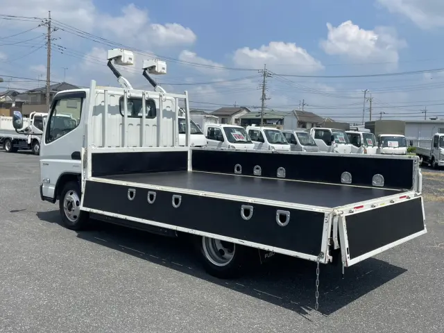 三菱 キャンター 2RG-FEAV0(2WD)の写真14