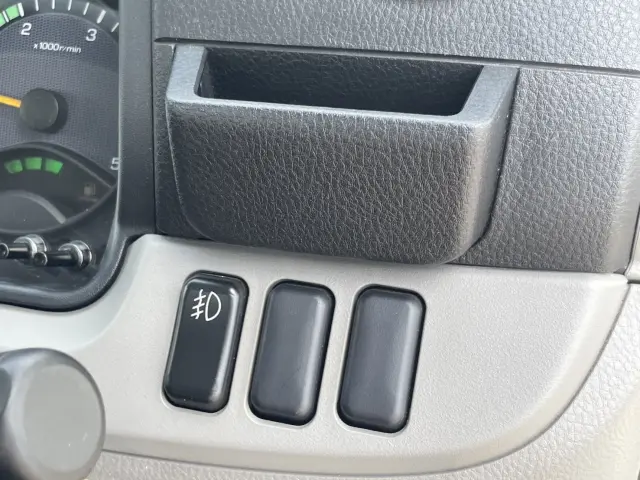 三菱 キャンター 2RG-FEAV0(2WD)の写真30