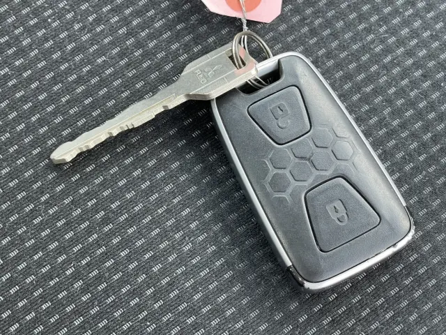 三菱 キャンター 2RG-FEAV0(2WD)の写真32