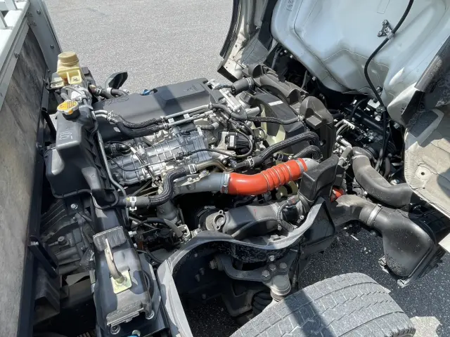 三菱 キャンター 2RG-FEAV0(2WD)の写真36