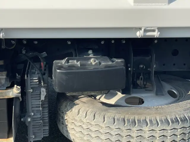三菱 キャンター 2RG-FBA60(2WD)の写真11