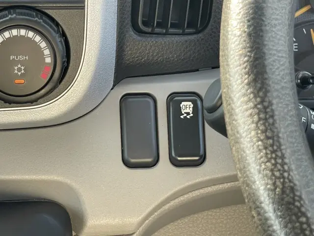 三菱 キャンター 2RG-FBA60(2WD)の写真25